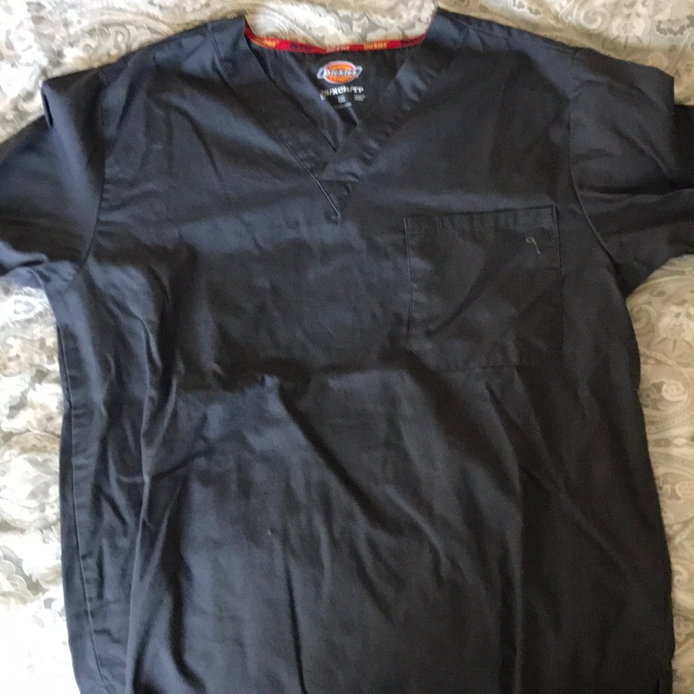 Dickies unisex scrub top